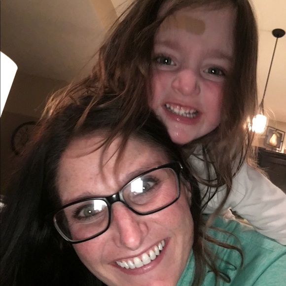 Meet your Posher, Ashley - Picture 1 of 1